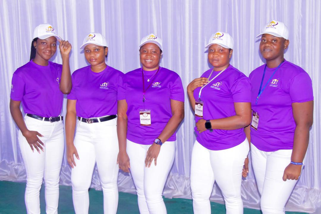 Emet Women of Valor - Ushers